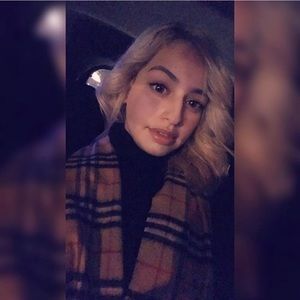 Meet your Posher, Kristal